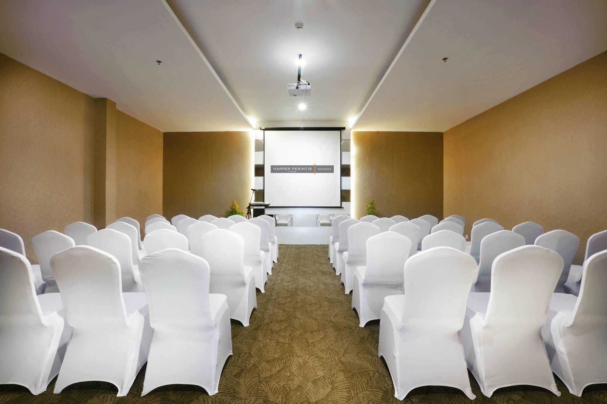 Harper Perintis By Aston Hotel